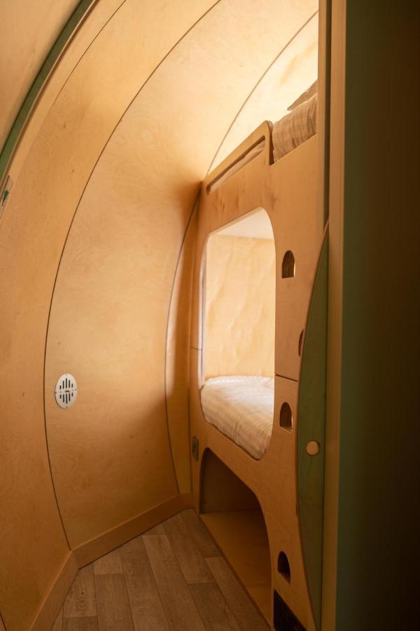 Further Space At Thornfield Luxury Glamping Pods, The Dark Hedges, Ballycastle 巴利马尼 外观 照片